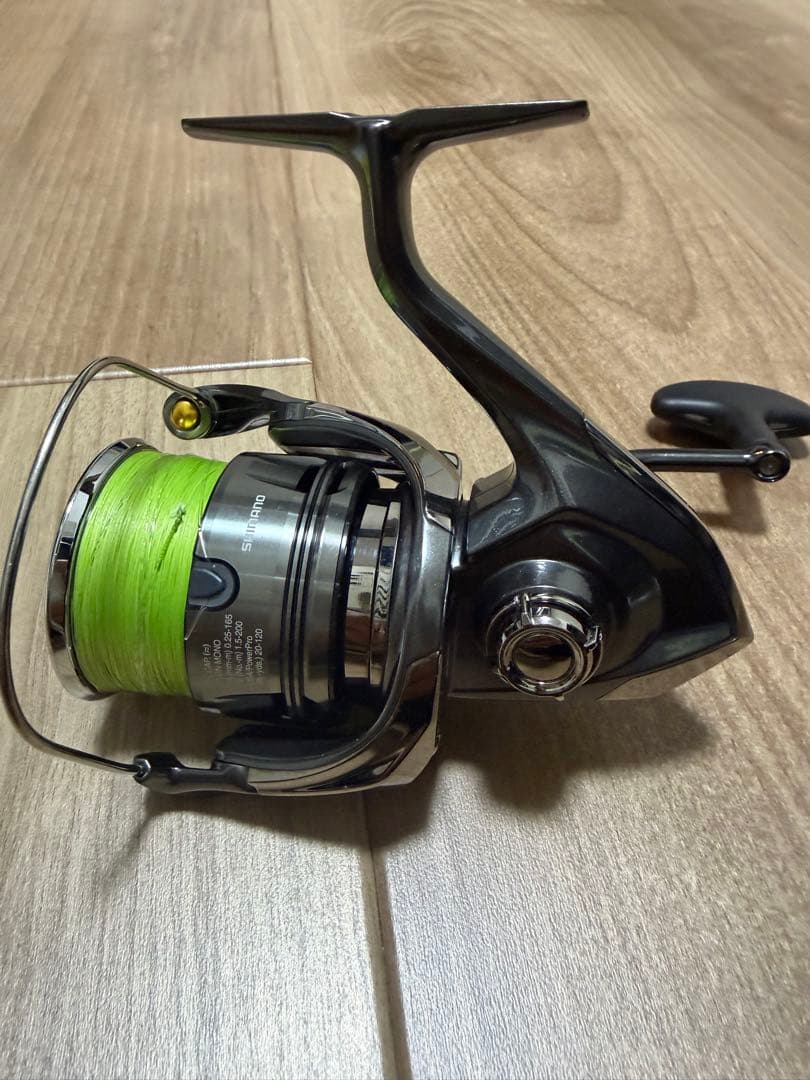 ※値下げ中　シマノ　24ツインパワー4000MHG