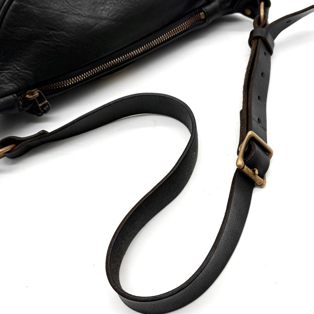 SLOW スロウ ルボーノ ボディバッグ レザー 斜め掛け ブラック