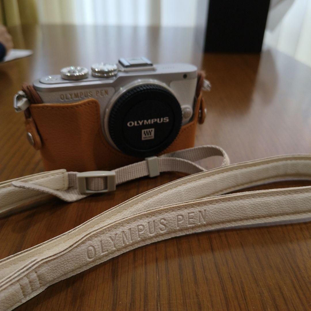 OLYMPUS PEN E-PL8 ホワイト ボディ