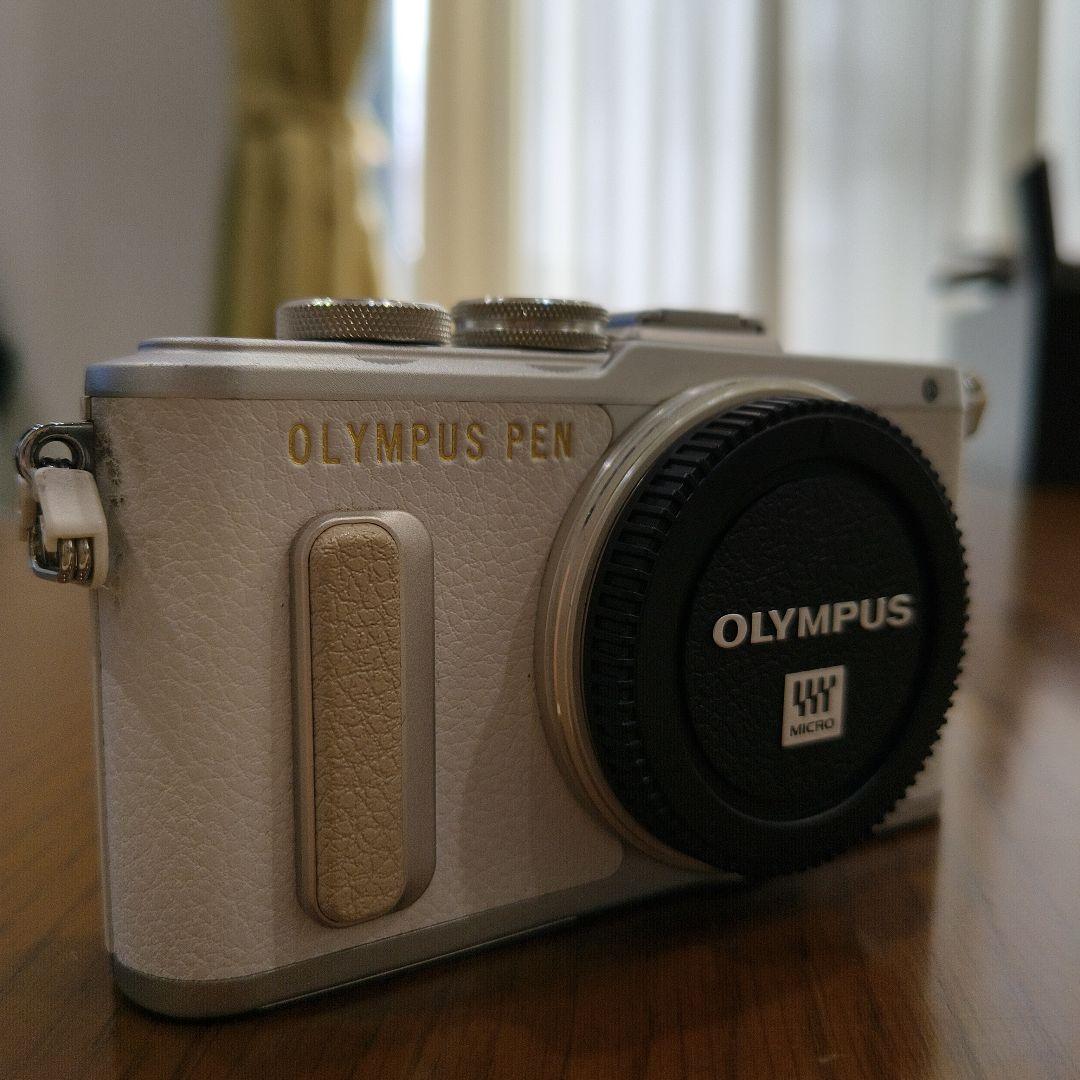 OLYMPUS PEN E-PL8 ホワイト ボディ