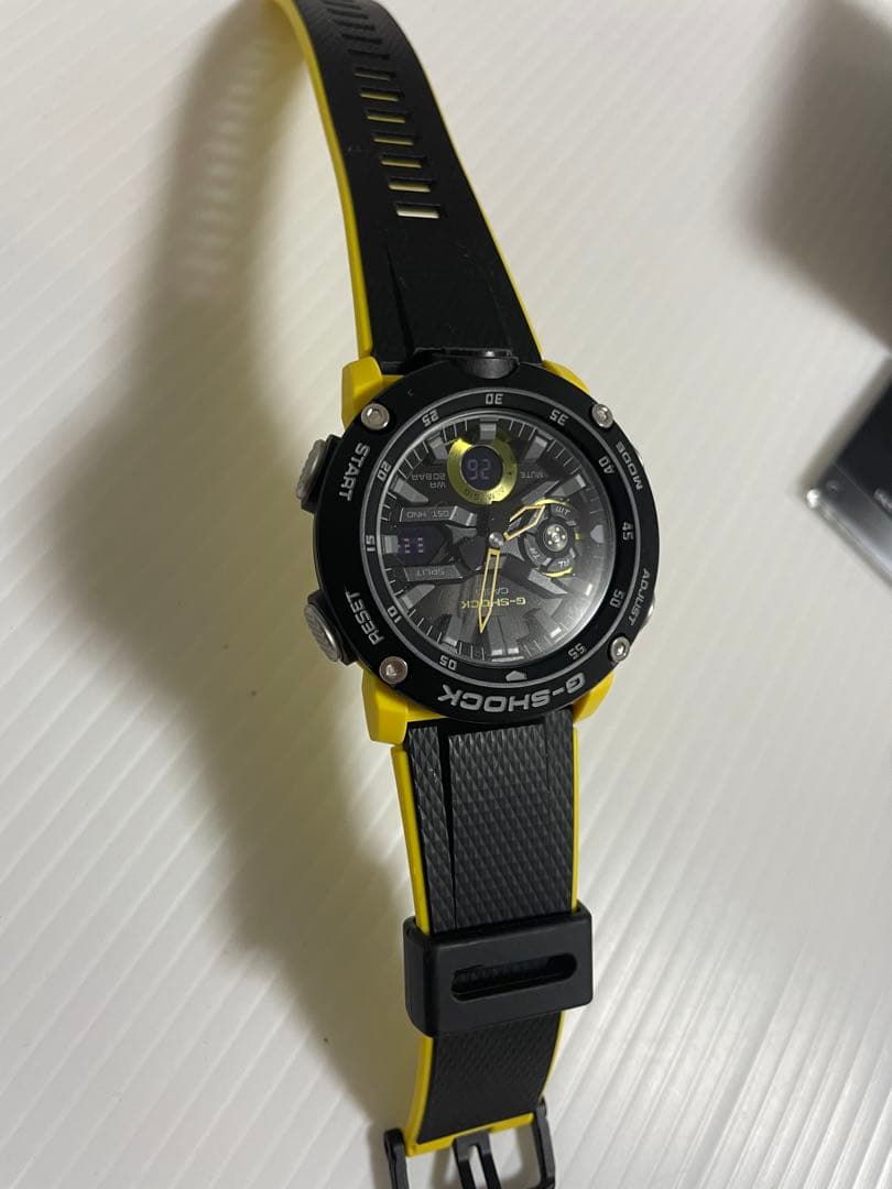 カシオ　腕時計 G-SHOCK ジーショック GA-2000-1A9 イエロー