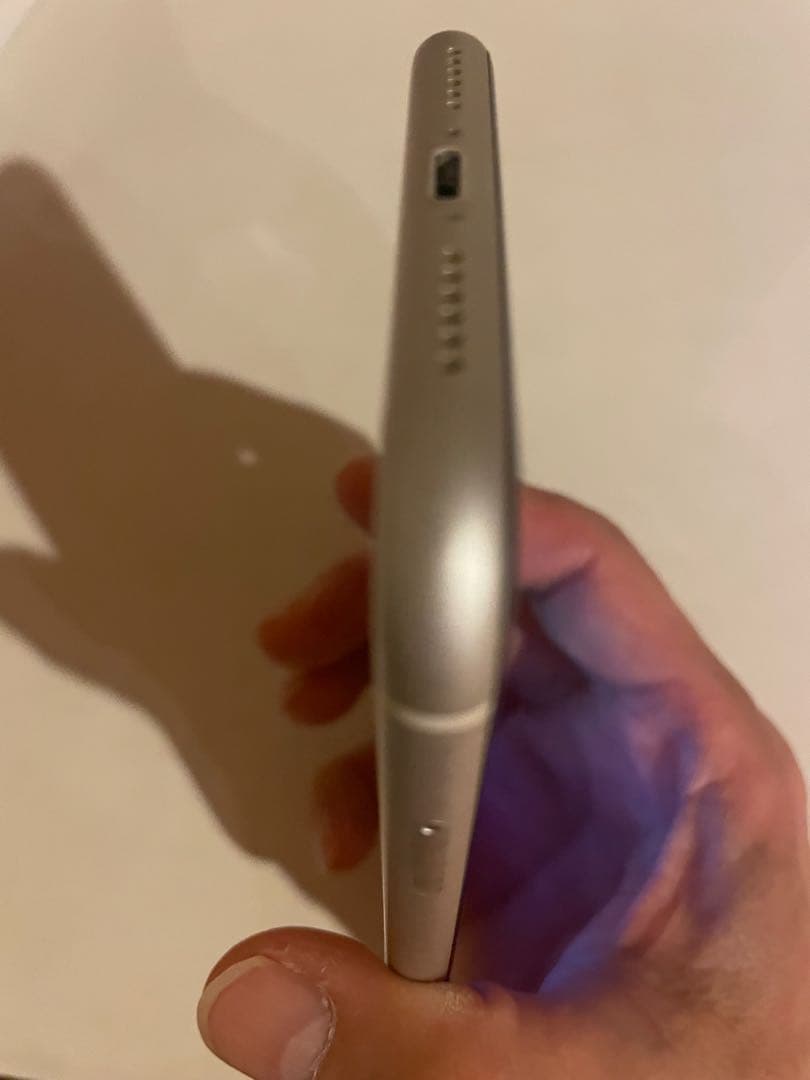 iPhone 11 ホワイト 64GB