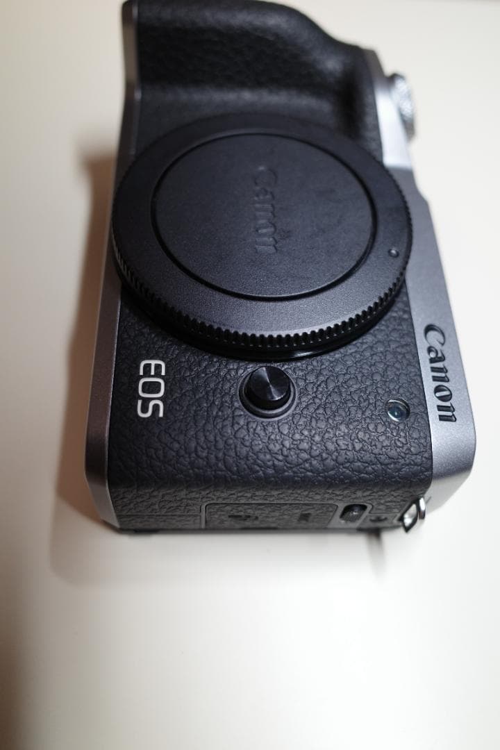 Canon EOS M6 Mark II ミラーレス一眼カメラ