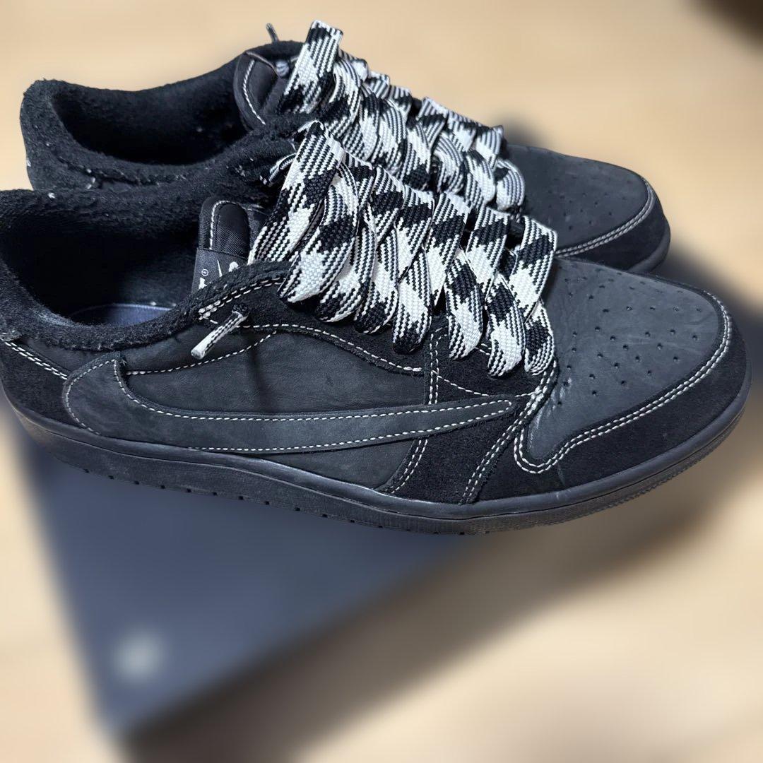 TravisScott x Air Jordan 1 Lowブラックファ ントム