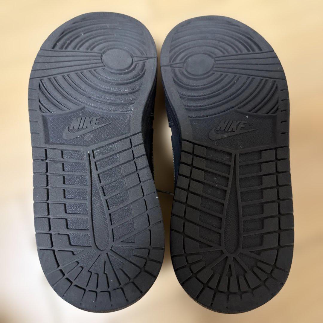 TravisScott x Air Jordan 1 Lowブラックファ ントム