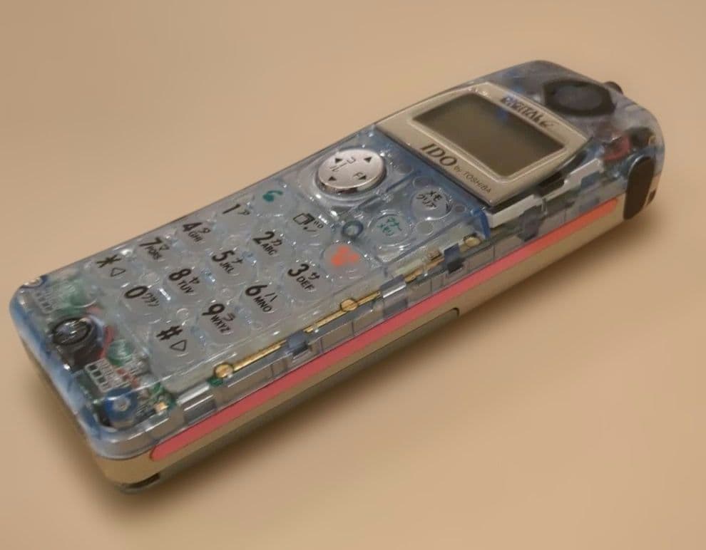 IDO 522G 東芝　TOSHIBA　ガラケー スケルトン 実機　レトロ