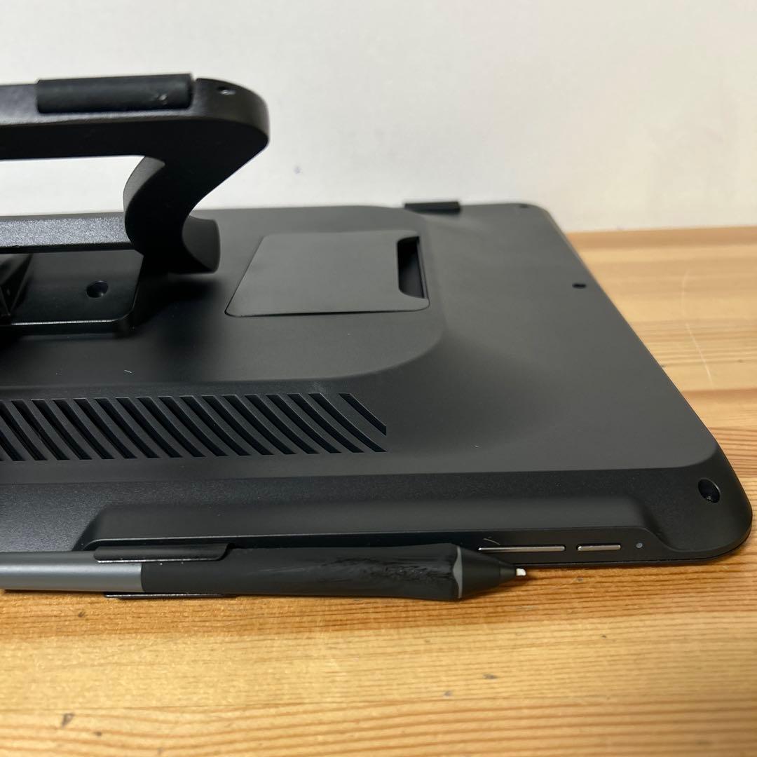 【XPPen 液晶ペンタブレット】Artist 22 Plus ★動作確認済み