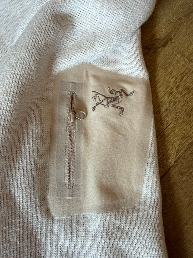 ARC’TERYX COVERT HOODY Women’s S/P ベージュ系