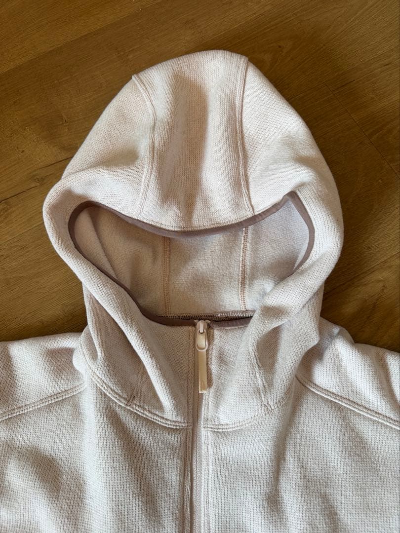 ARC’TERYX COVERT HOODY Women’s S/P ベージュ系