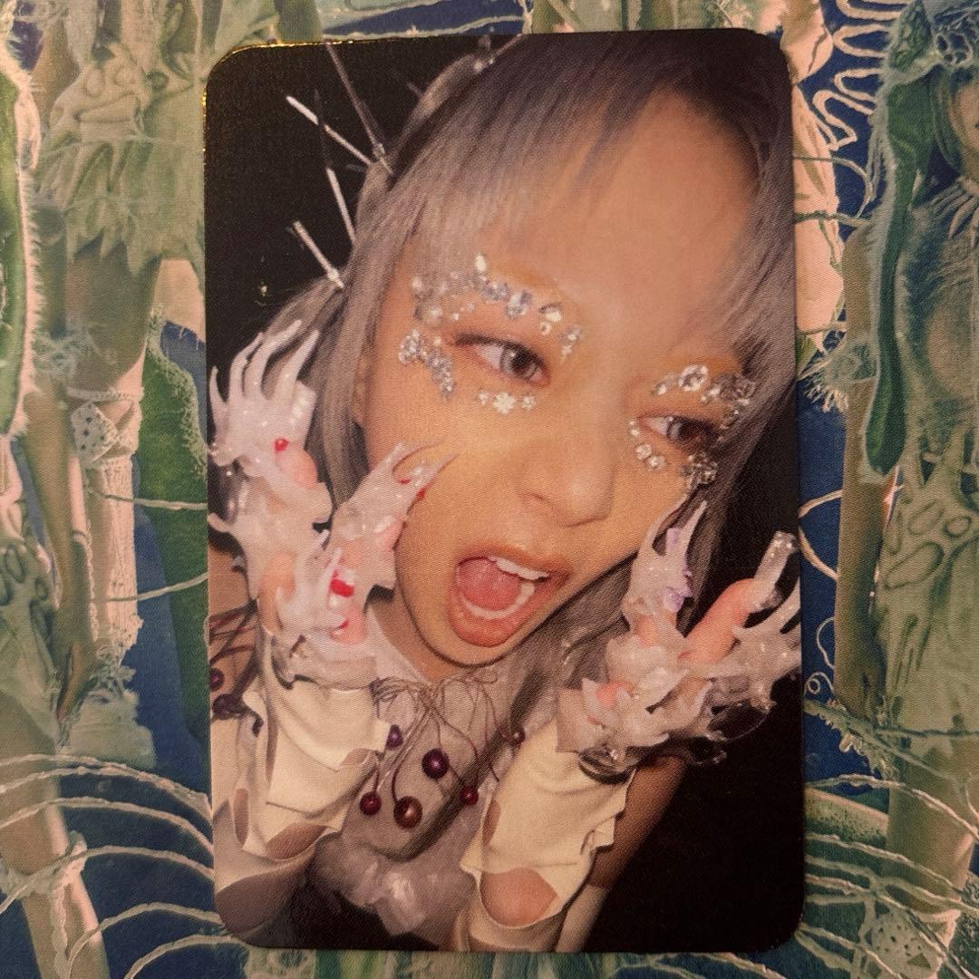 t*i様 XG / AWE amazon US アメリカ 限定 トレカ Hina