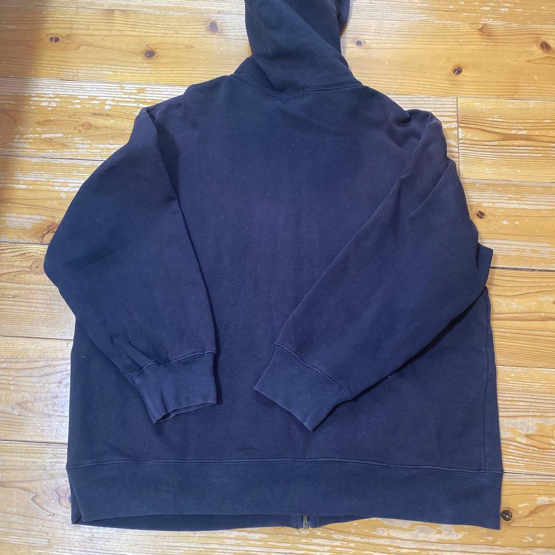 Stussy ブラックパーカー Sサイズ