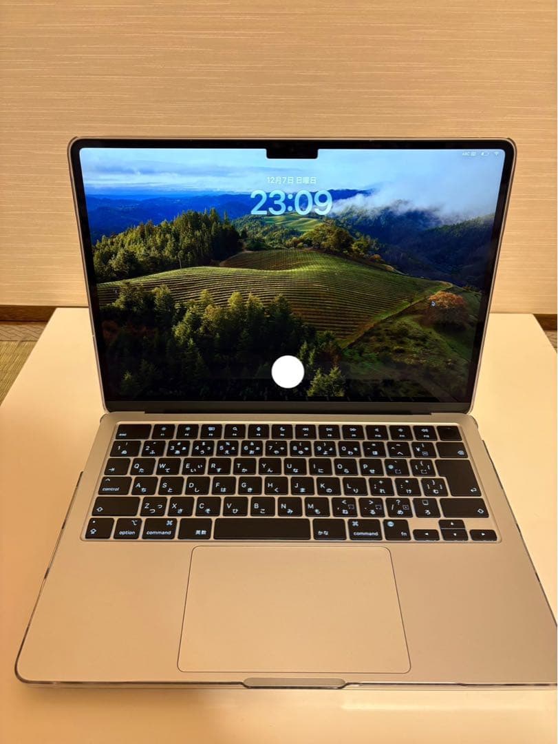未使用に近い　MacBook Air M3 13インチ 16GB/256GB