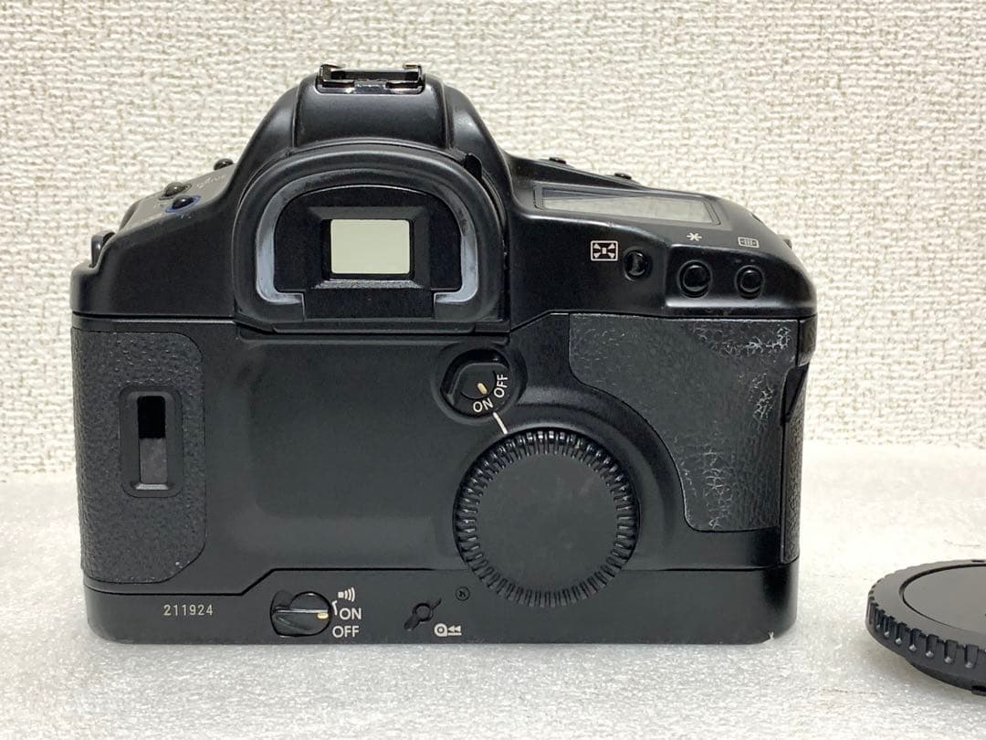 フィルムカメラ Canon eos 1v