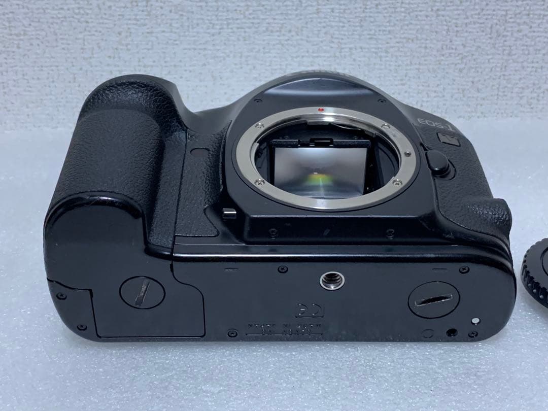 フィルムカメラ Canon eos 1v