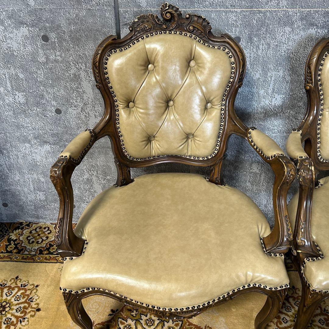カナ5꧁クラシック家具꧂シンフォニーチェア サロン アーム 鋲打ち 猫脚