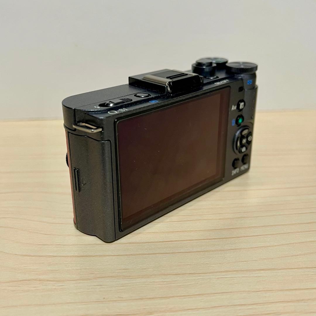 【稀少美品】PENTAX Q-S1　ダブルレンズキット【ショット数129回】