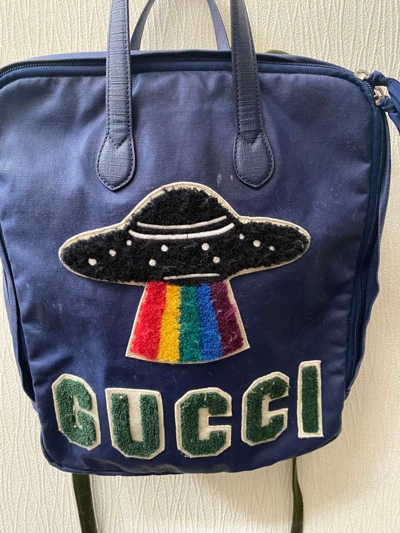 GUCCI ネイビー リュック UFO刺繍