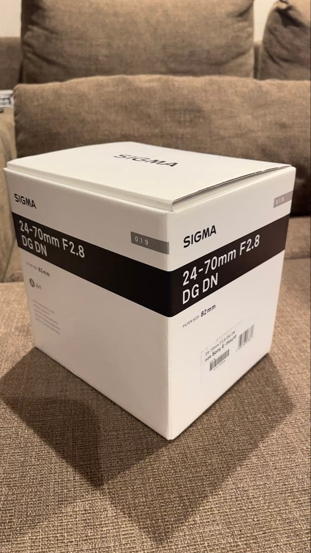 SIGMA 24-70mm F2.8 DG DN Art Eマウント　美品