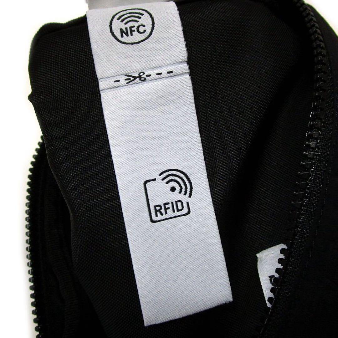 STONE  ストーンアイランド ナイロンメタル ボディーバッグ