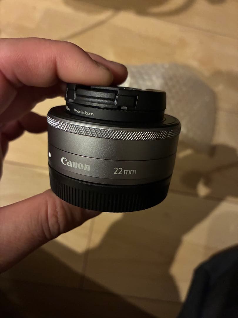 Canon EF-M 22mm f/2 STM レンズ