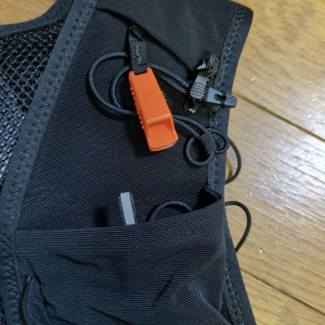 kazaky です。 SALOMON ADV SKIN 12 ブラック