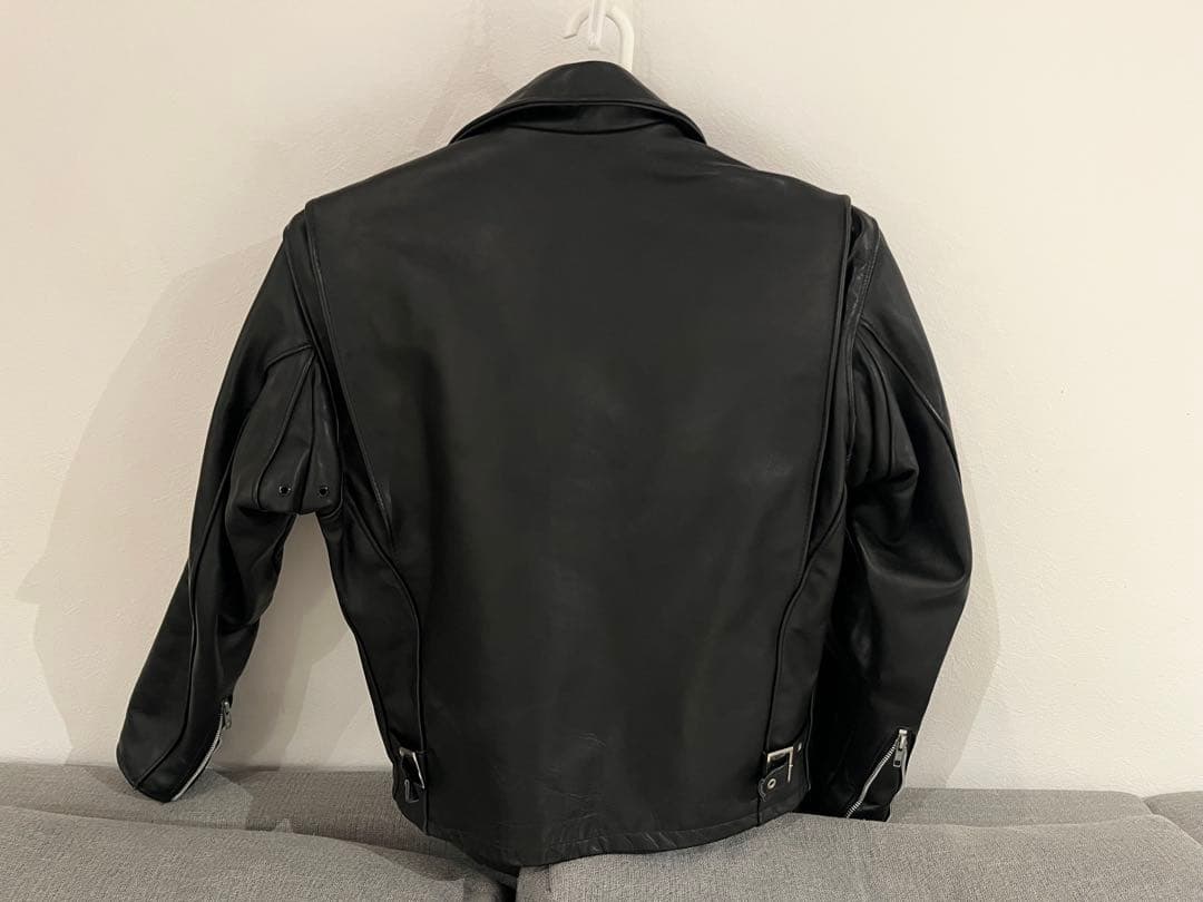 美品　Schott ブラックレザージャケット サイズ40 643