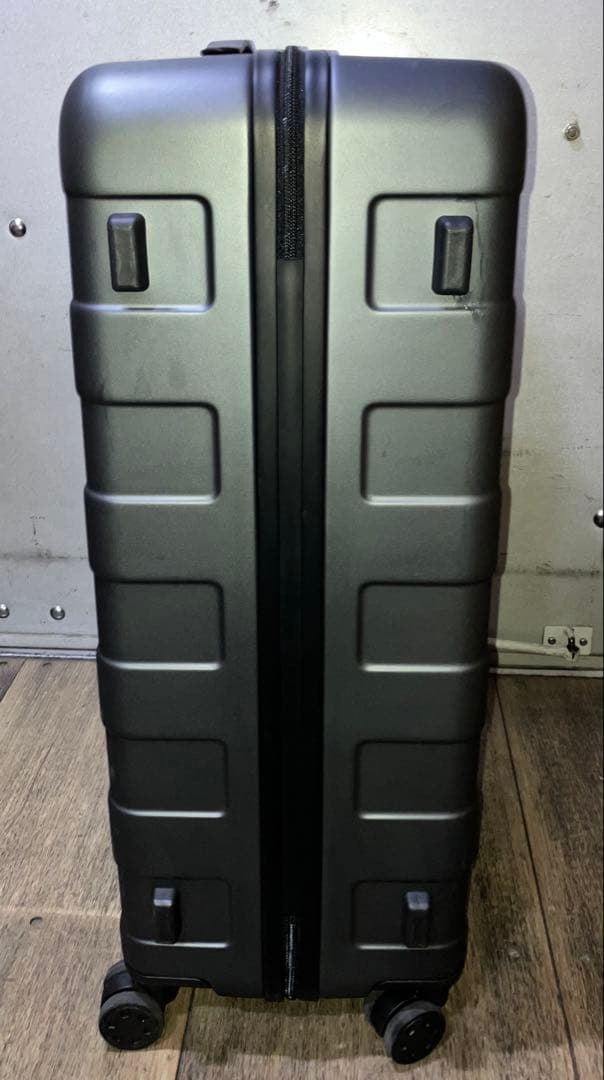 iskw様75L(中) バーを自由に調節できる ハードキャリーケース　黒系　鍵無