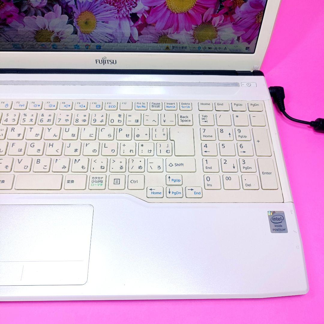 【とってもお買得‼️】オフィス✨大容量750GB✨カメラ付ノートパソコン✨設定済