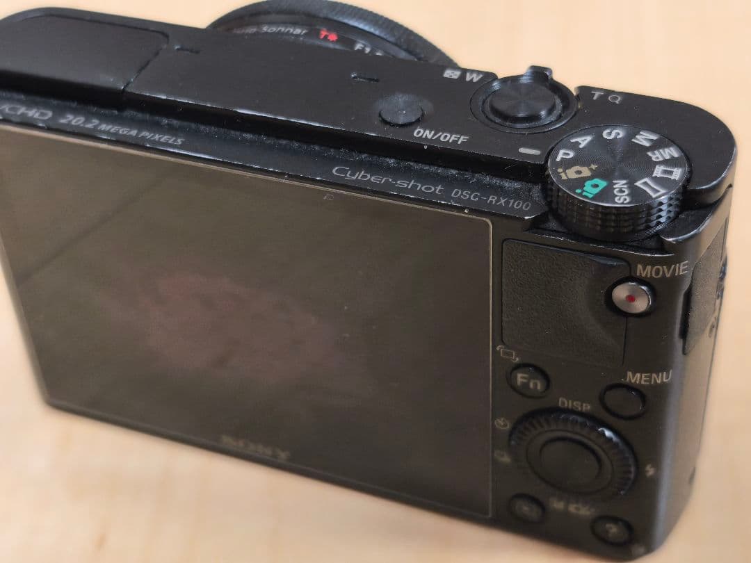 H*。様 SONY DSC-RX100