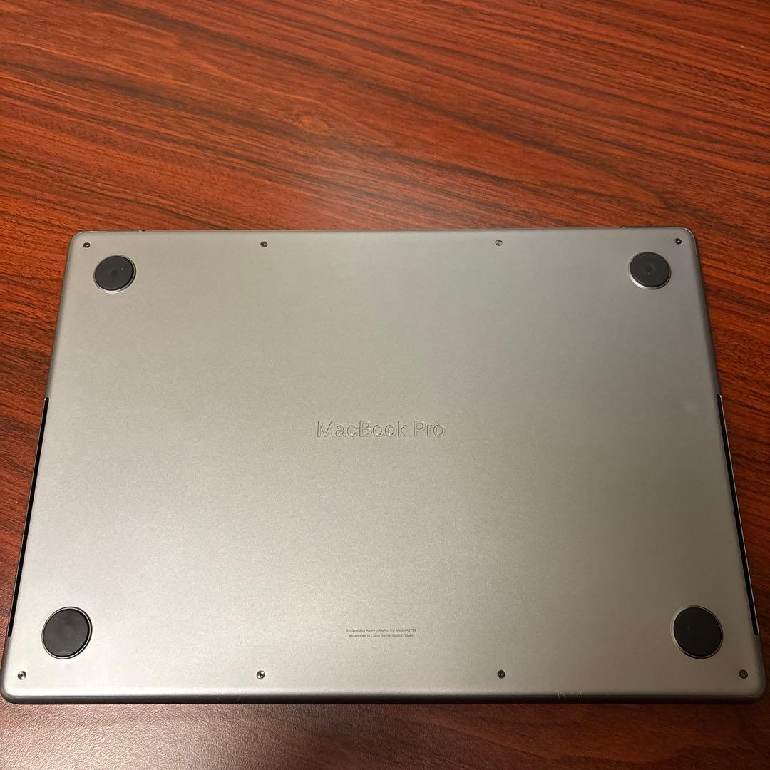 MacBook Pro 2023 M2Pro 14インチ 16GB