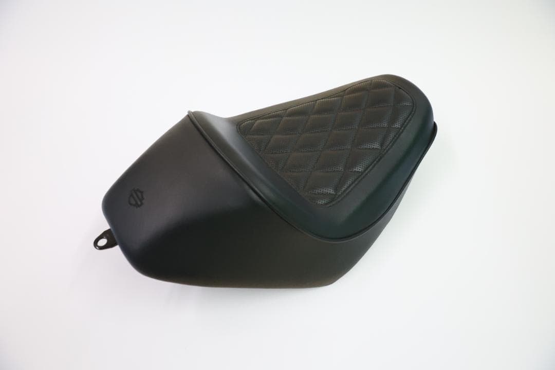 あ*ん様 ハーレー純正　アイアン1200シート