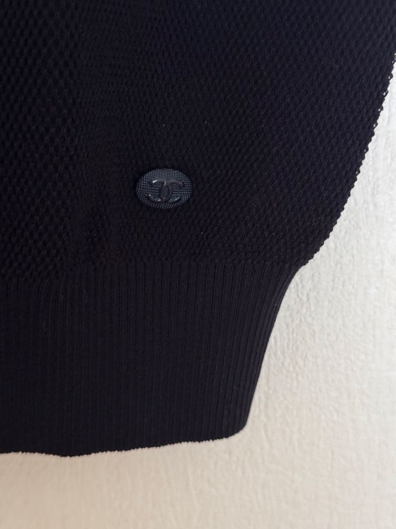 【正規品】CHANEL Vネックフリル 半袖 ニット 36
