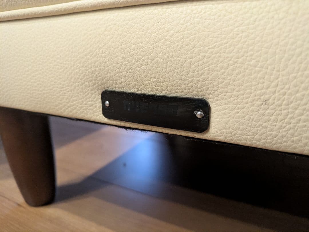 【カリモク60】 1人掛けソファ + オットマン セット Kチェア アイボリー