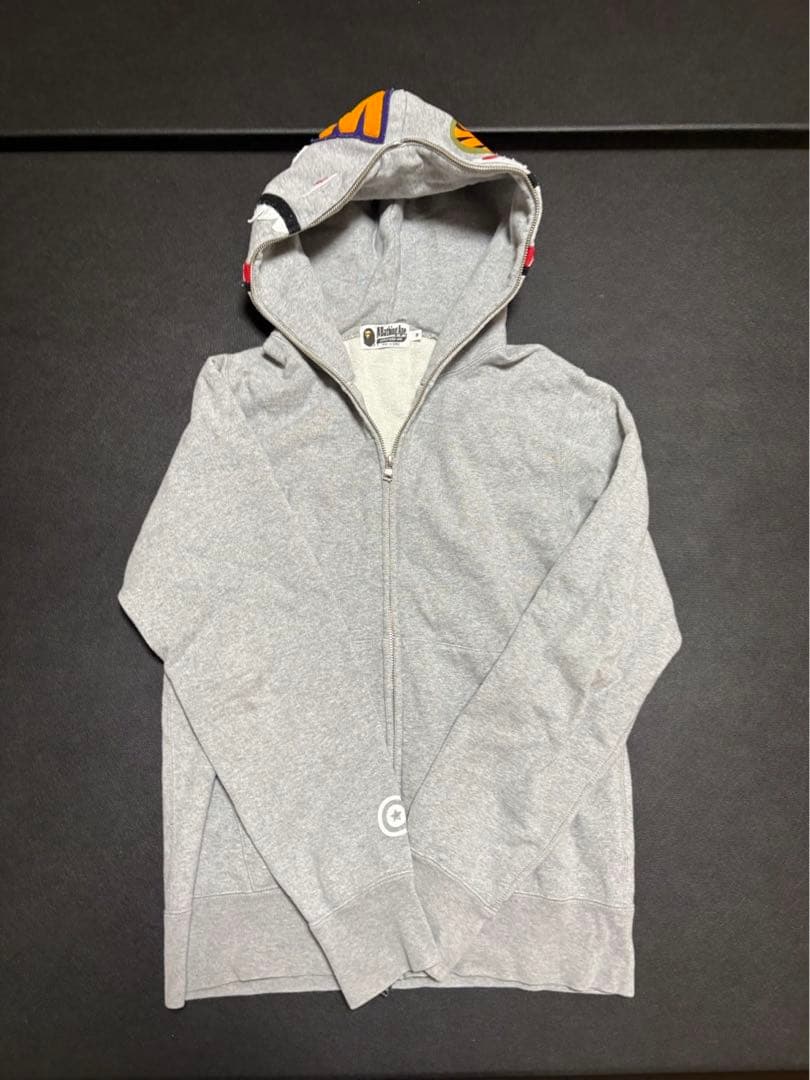 金タク付き正規品ABATHINGAPEジップパーカー