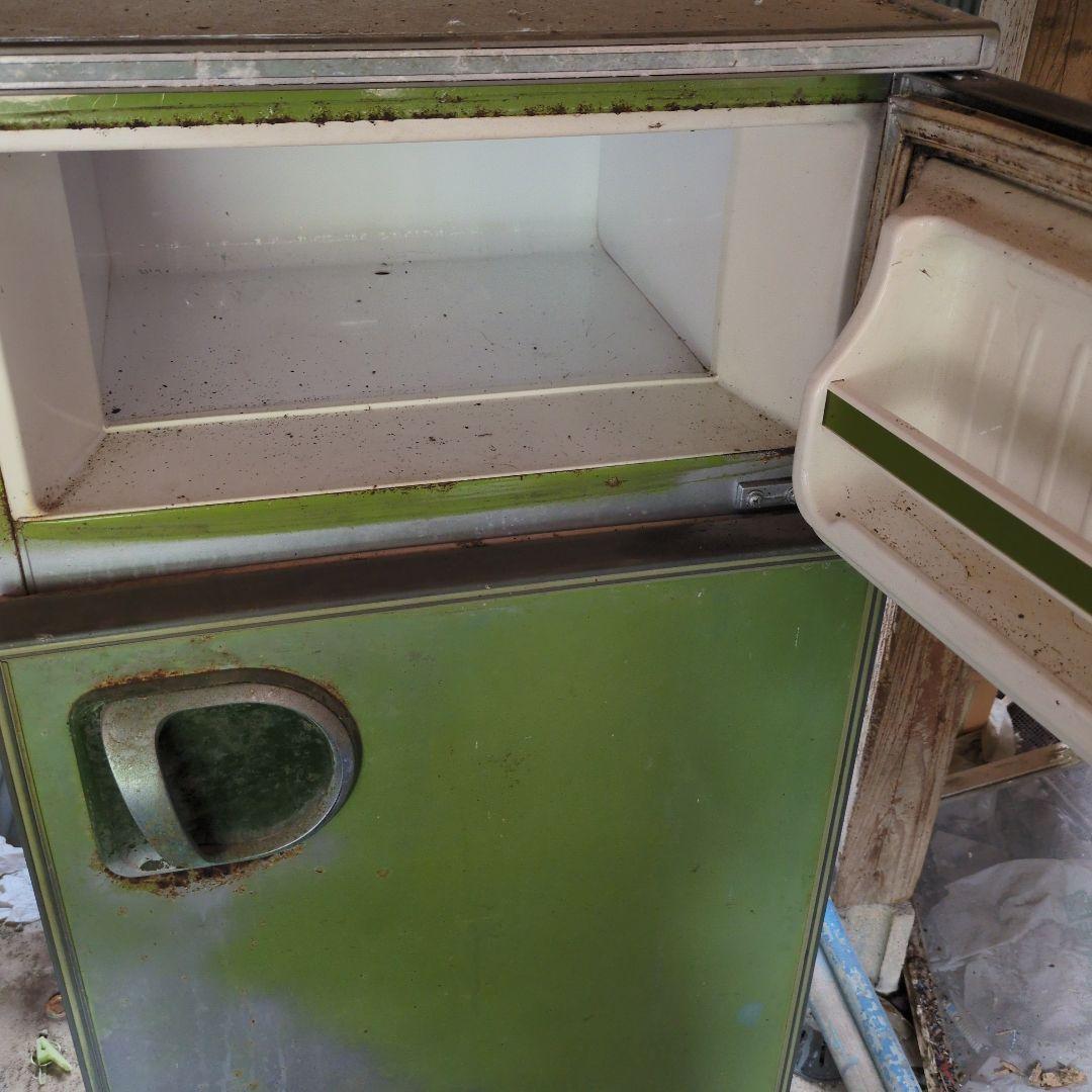 SHARP SJ-9165G 冷蔵庫 緑色ジャンク品扱い昭和レトロ年式不明