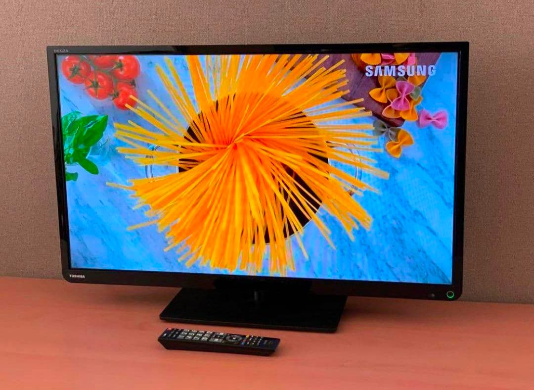 TOSHIBA 東芝 32型 液晶テレビ 裏番組録画 可