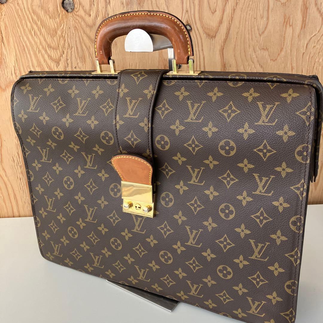 Louis Vuitton　ルイヴィトン　ドクターズバッグ　モノグラム　4891