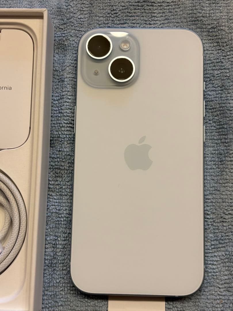 新品未使用　Apple iPhone 15 128GB ブルー本体