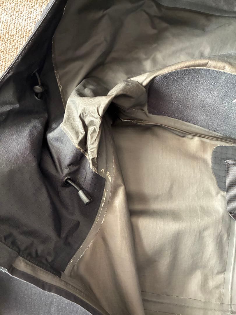 ジャケット・アウター ARC'TERYX BETA SL JACKET BLACK