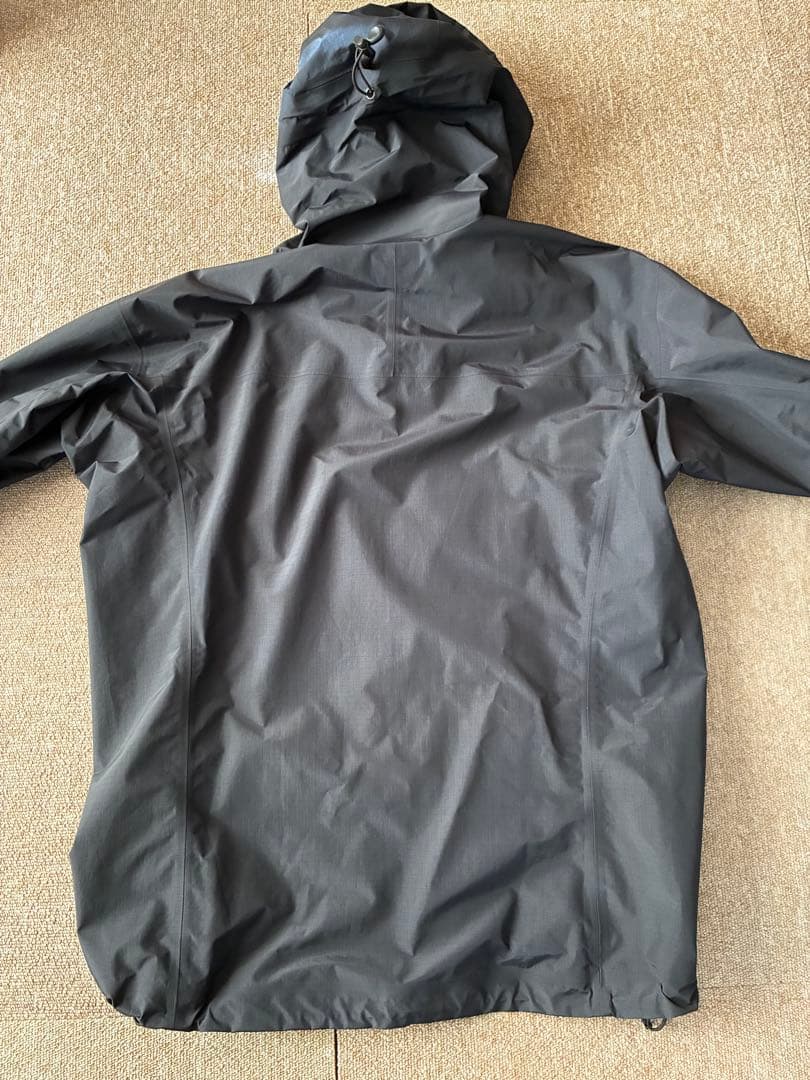 ジャケット・アウター ARC'TERYX BETA SL JACKET BLACK