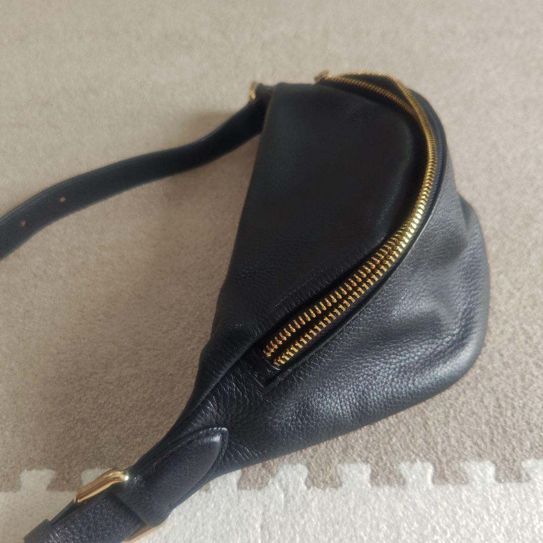 コーチ　ボディバッグ