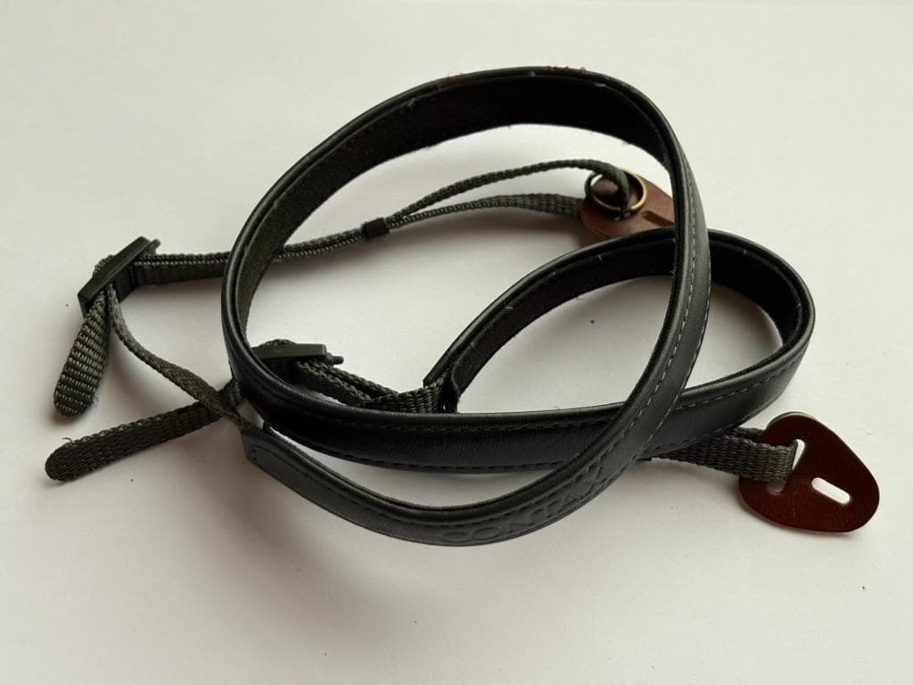 【売約済】CONTAX G2 取説・純正ストラップ付き