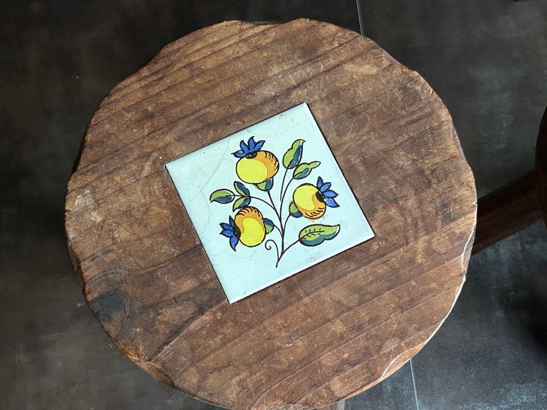 スペイン製　スツール　花台　タイル　ヴィンテージ　チェア　インテリア　IZ