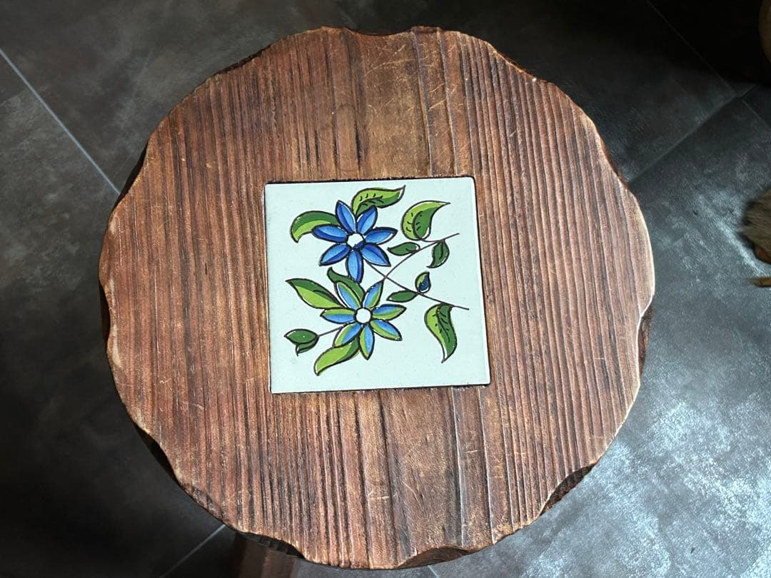 スペイン製　スツール　花台　タイル　ヴィンテージ　チェア　インテリア　IZ