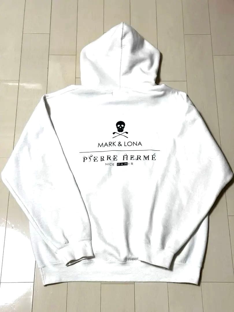 MARK&LONA フーディー　ゴルフウェア 48 大幅値下げ　早い者勝ち