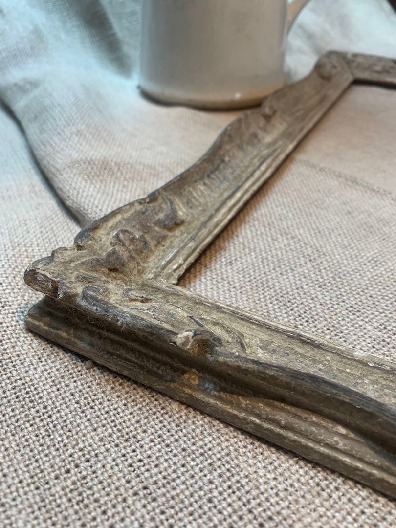 フランス 大型 アンティークフレーム 木彫 額縁 43x34cm