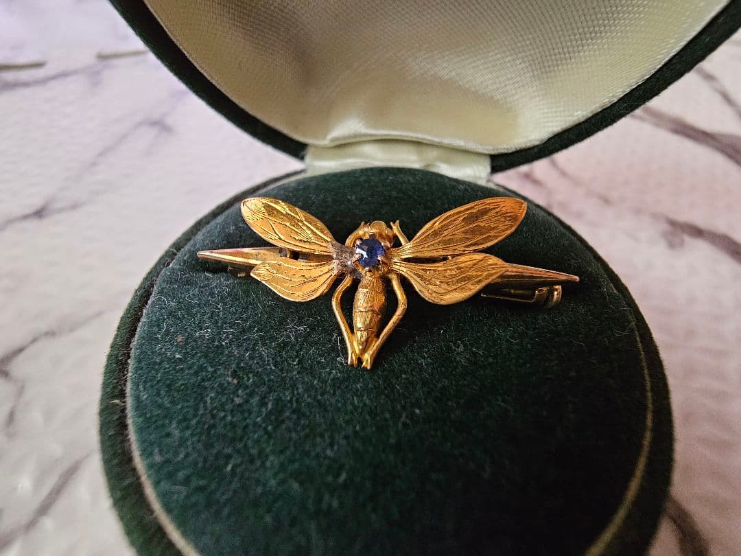 イギリス フランス アンティーク ブローチ 蚤の市 英国 蝶 蜻蛉 骨董市