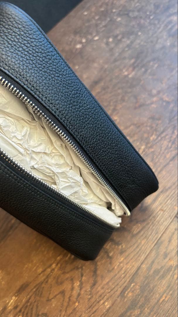 【未使用】本革ポーチ　BONAVENTURA ボナベンチュラ BPOT3 BK