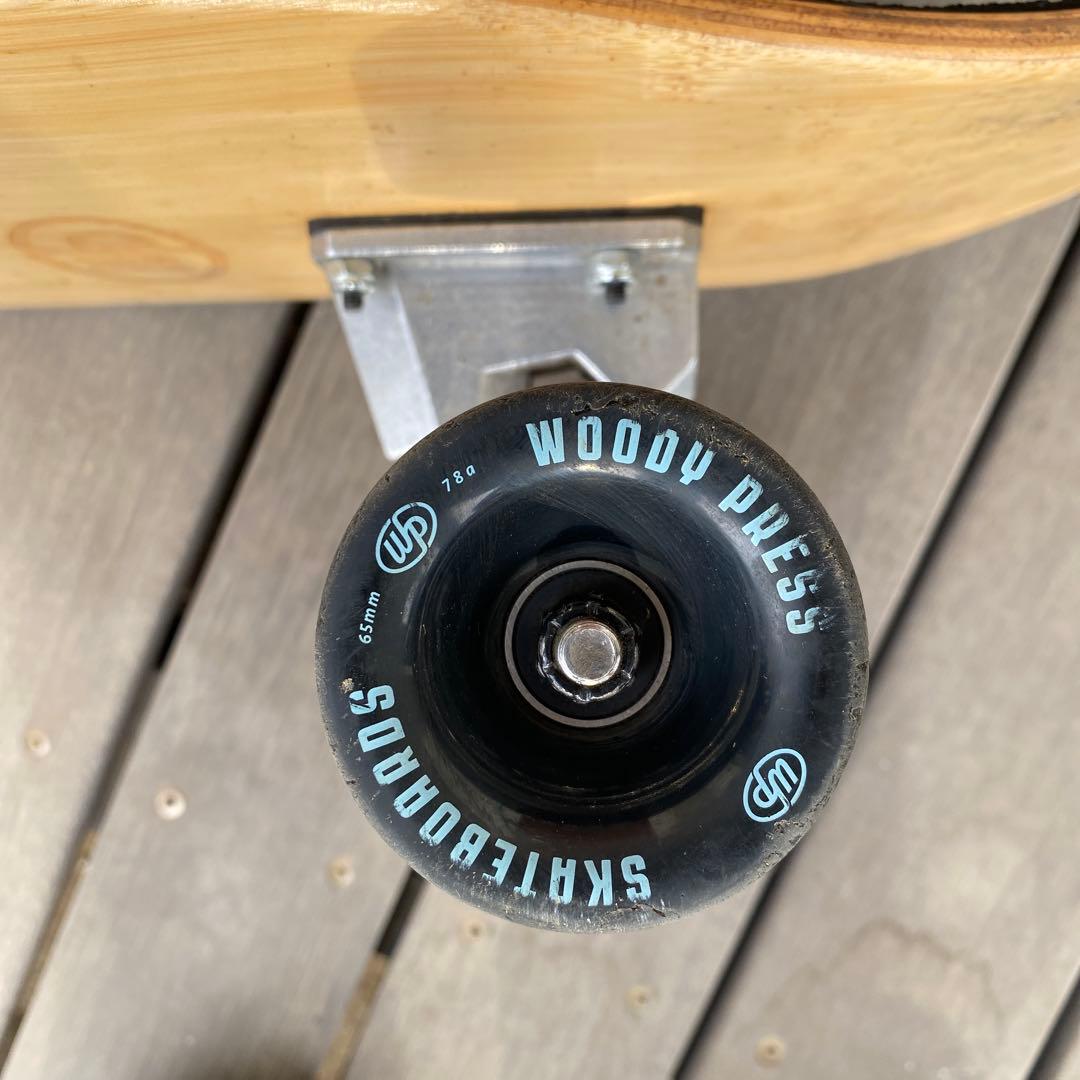 WOODY PRESS カービングスケートボード28インチ
