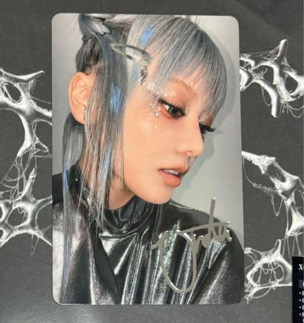 XG EU限定トレカ ヒナタ サイン入り